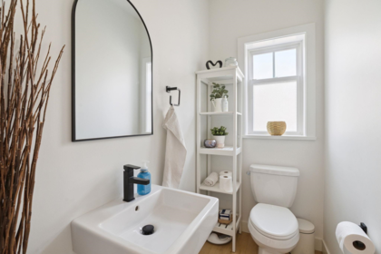 Basement Recreation Room Photo of 65 15588 32 Avenue, Surrey, BC