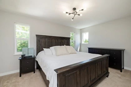 Laundry Room Photo of 45257 Raven Place, Chilliwack, BC