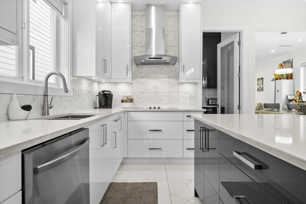 Bedroom 4 Photo of 6021 128a Street, Surrey, BC