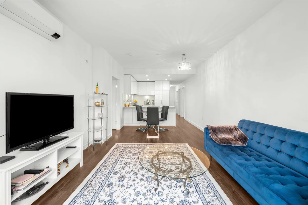 Primary Bathroom Photo of 201 2446 Shaughnessy Street, Port Coquitlam, BC