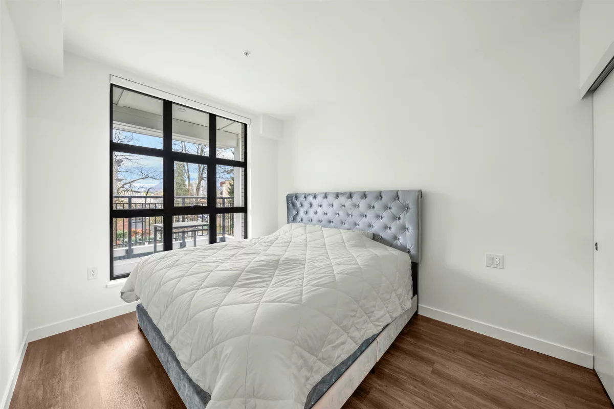 Walk-In Closet Photo of 201 2446 Shaughnessy Street, Port Coquitlam, BC