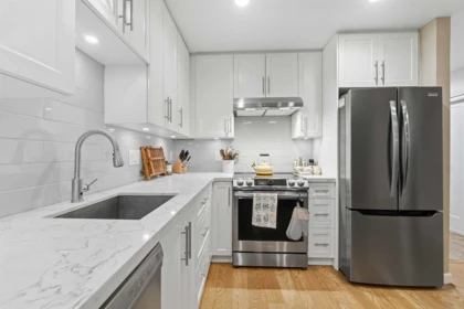 111 2678 Dixon Street, Port Coquitlam, BC, Central Pt Coquitlam — 2 bed apartment/condo for sale