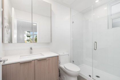 Bedroom 3 Photo of 209 13969 96 Avenue, Surrey, BC