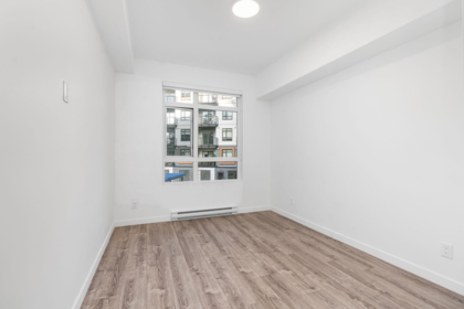 Walk-In Closet Photo of 209 13969 96 Avenue, Surrey, BC