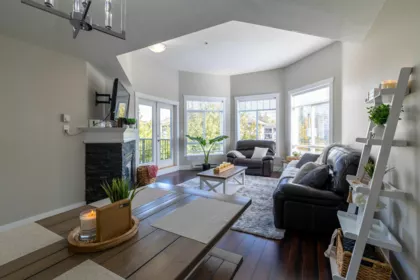 Kitchen Photo of 410 12207 224 Street, Maple Ridge, BC