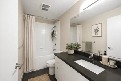 Kitchen Photo of 707 9025 Highland Court, Burnaby, BC