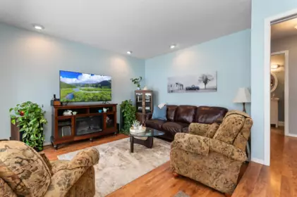Breakfast Nook Photo of 6695 Beaufort Road, Chilliwack, BC