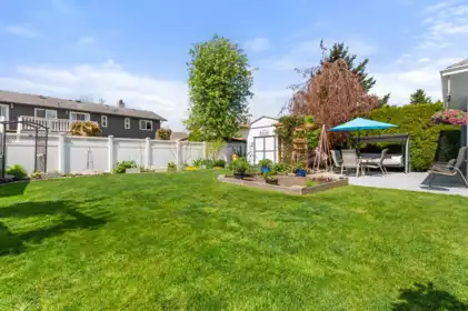 Garage Interior Photo of 6695 Beaufort Road, Chilliwack, BC