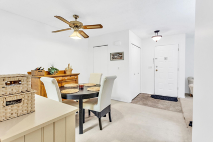 Breakfast Nook Photo of 822 34909 Old Yale Road, Abbotsford, BC