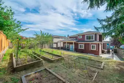 Hot Tub / Spa Photo of 5511 Mckee Street, Burnaby, BC