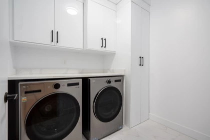 Hot Tub / Spa Photo of 10671 127a Street, Surrey, BC