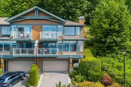 8664 Seascape Drive, West Vancouver, BC, West Vancouver — Townhouse for sale