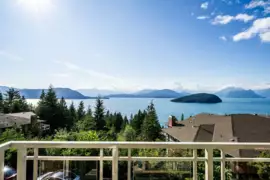8664 Seascape Drive, West Vancouver, BC