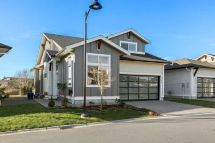 113 46213 Hakweles Road, Chilliwack, BC, Sardis East Vedder — 3 bed single family residence for sale