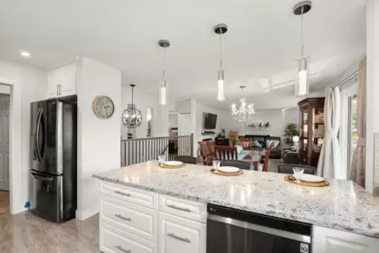 Kitchen Island Photo of 2821 Commonwealth Street, Port Coquitlam, BC
