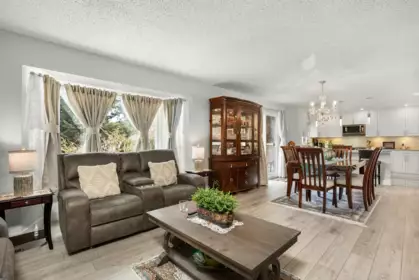 Primary Bedroom Photo of 2821 Commonwealth Street, Port Coquitlam, BC