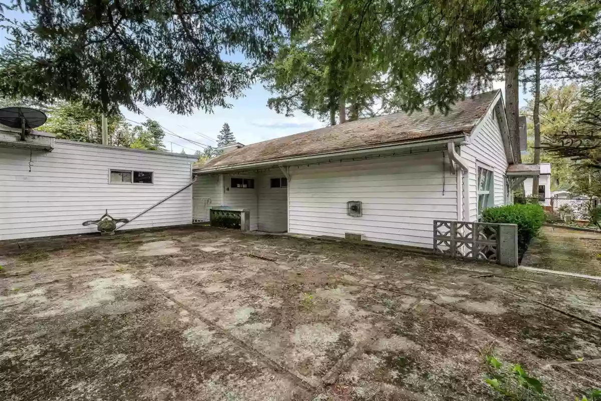 Staircase Photo of 363 Pine Street, Cultus Lake, BC