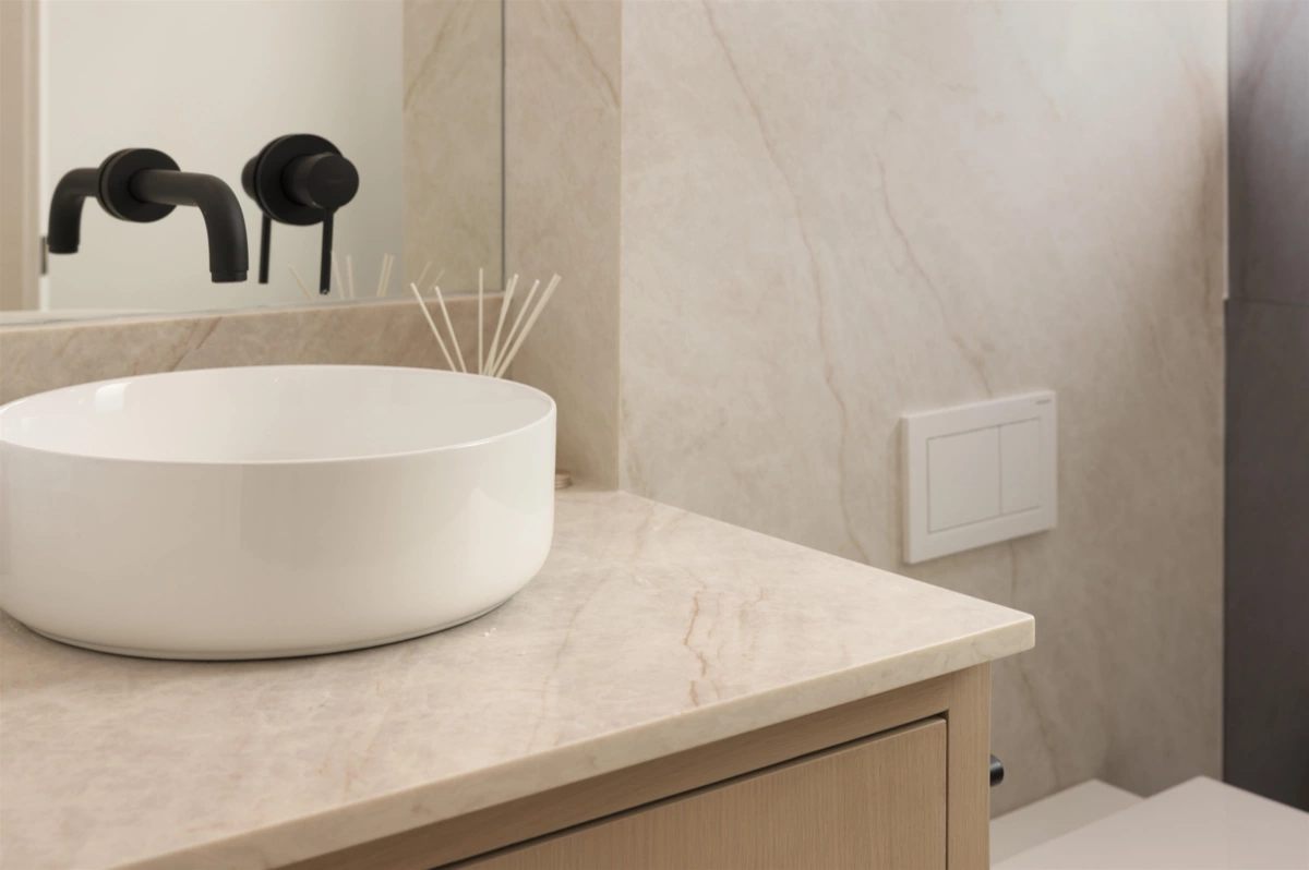 Hallway Photo of 1181 33rd Avenue, Vancouver, BC