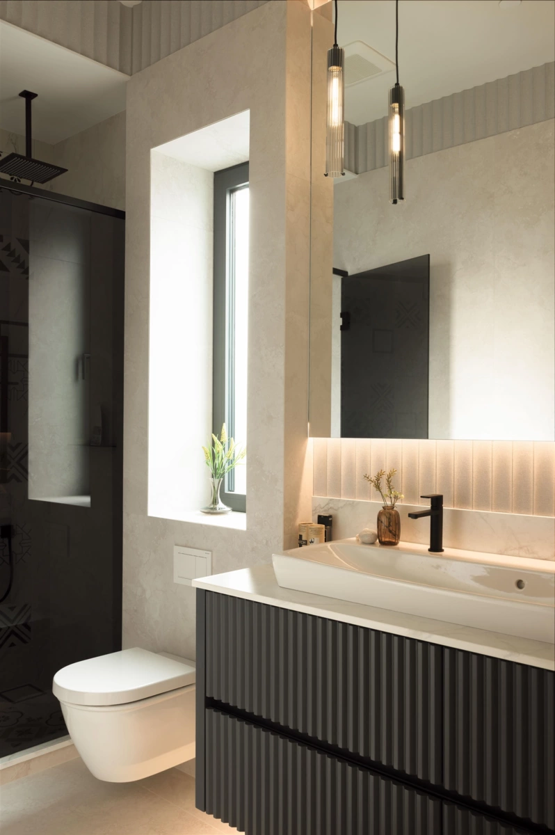 Hot Tub / Spa Photo of 1181 33rd Avenue, Vancouver, BC