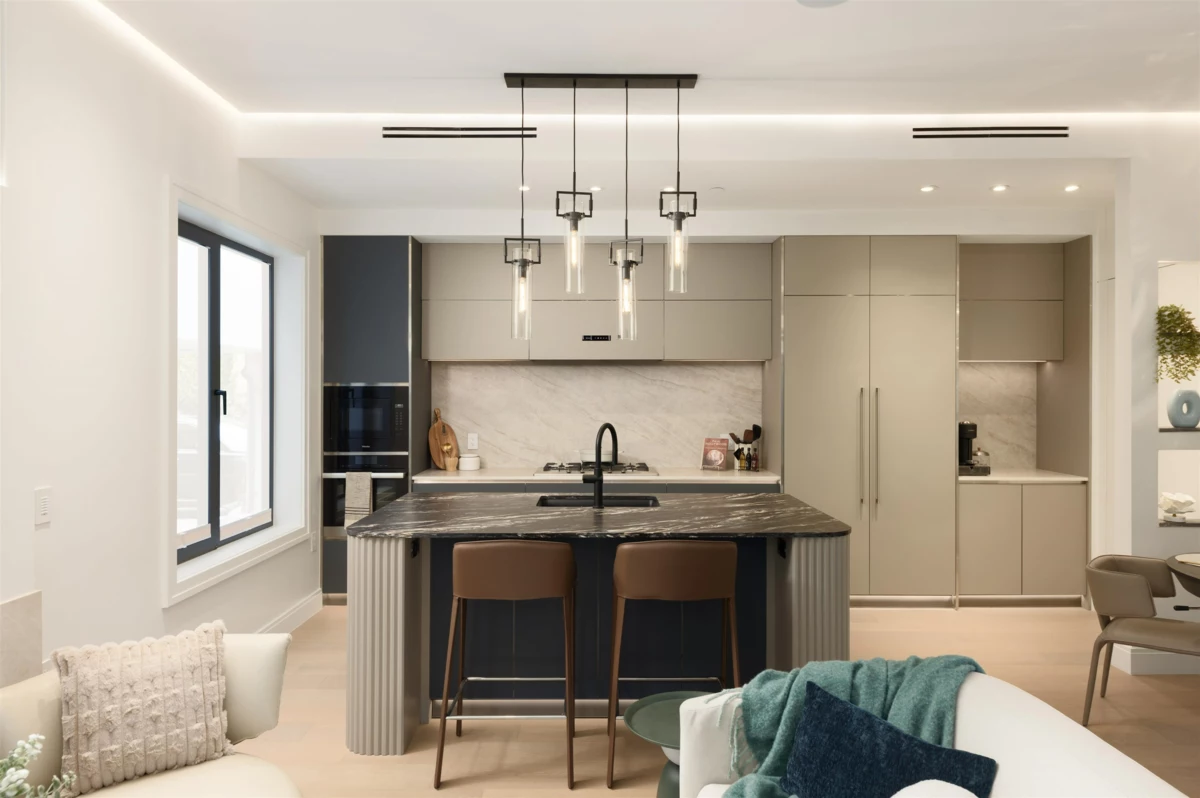 Kitchen Island Photo of 1181 33rd Avenue, Vancouver, BC