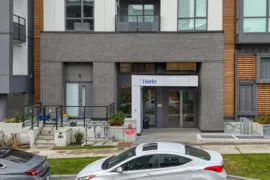 212 6585 195a Street, Surrey, BC