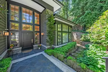 Loft / Bonus Room Photo of 4668 Clovelly Walk, West Vancouver, BC