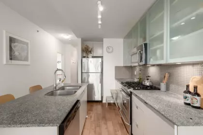 412 298 E 11th Avenue, Vancouver, BC, Vancouver — Apartment/Condo for sale