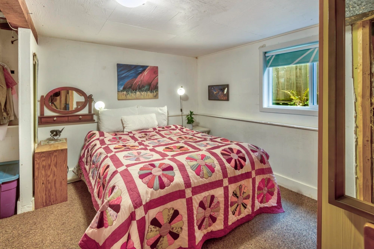 Basement Recreation Room Photo of 4312 Georgia Street, Burnaby, BC