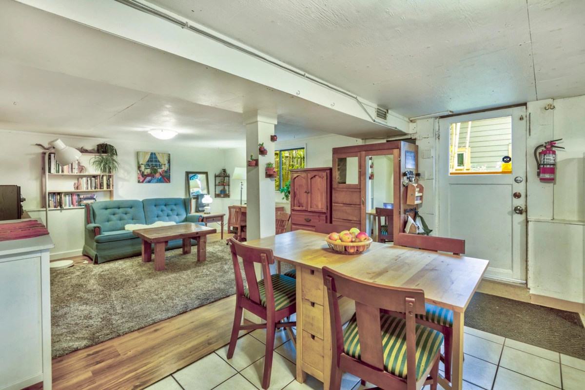 Bedroom 4 Photo of 4312 Georgia Street, Burnaby, BC