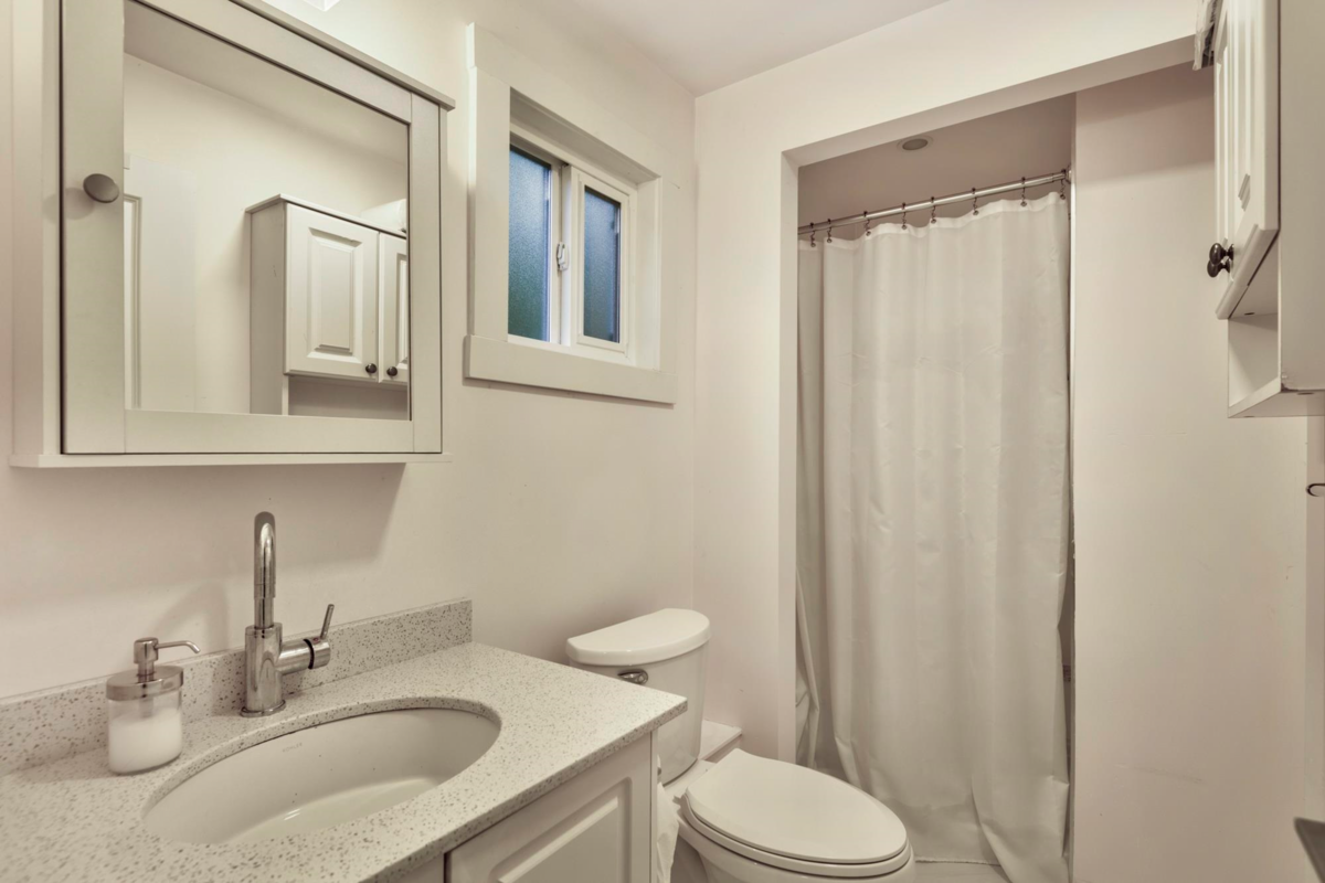 Outdoor Deck Photo of 4312 Georgia Street, Burnaby, BC