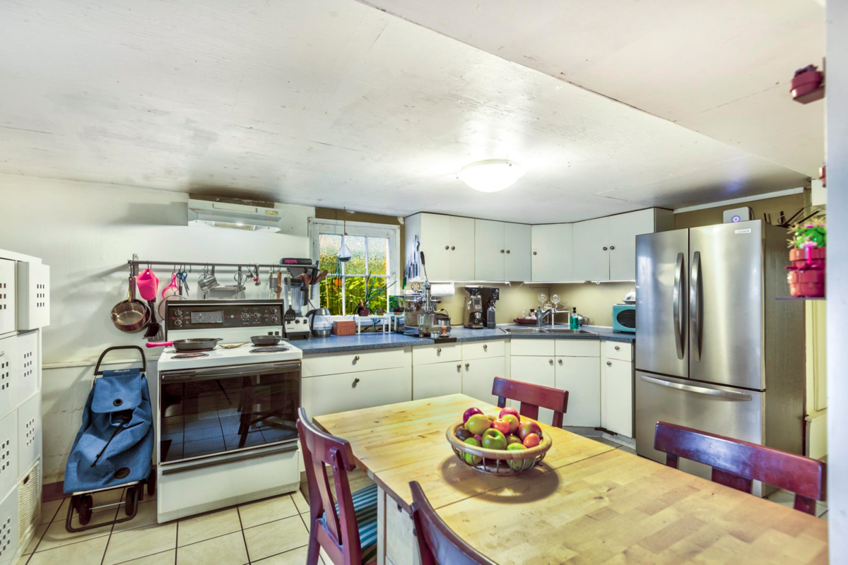 Powder Room Photo of 4312 Georgia Street, Burnaby, BC