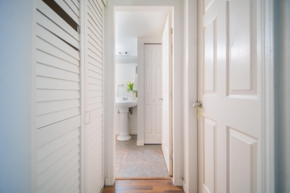 Basement Recreation Room Photo of 111 14355 103 Avenue, Surrey, BC