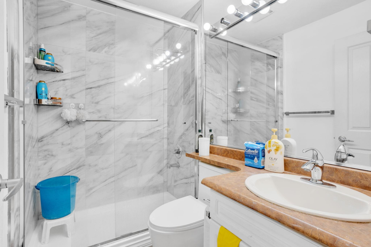 Bedroom 3 Photo of 25 7250 144 Street, Surrey, BC