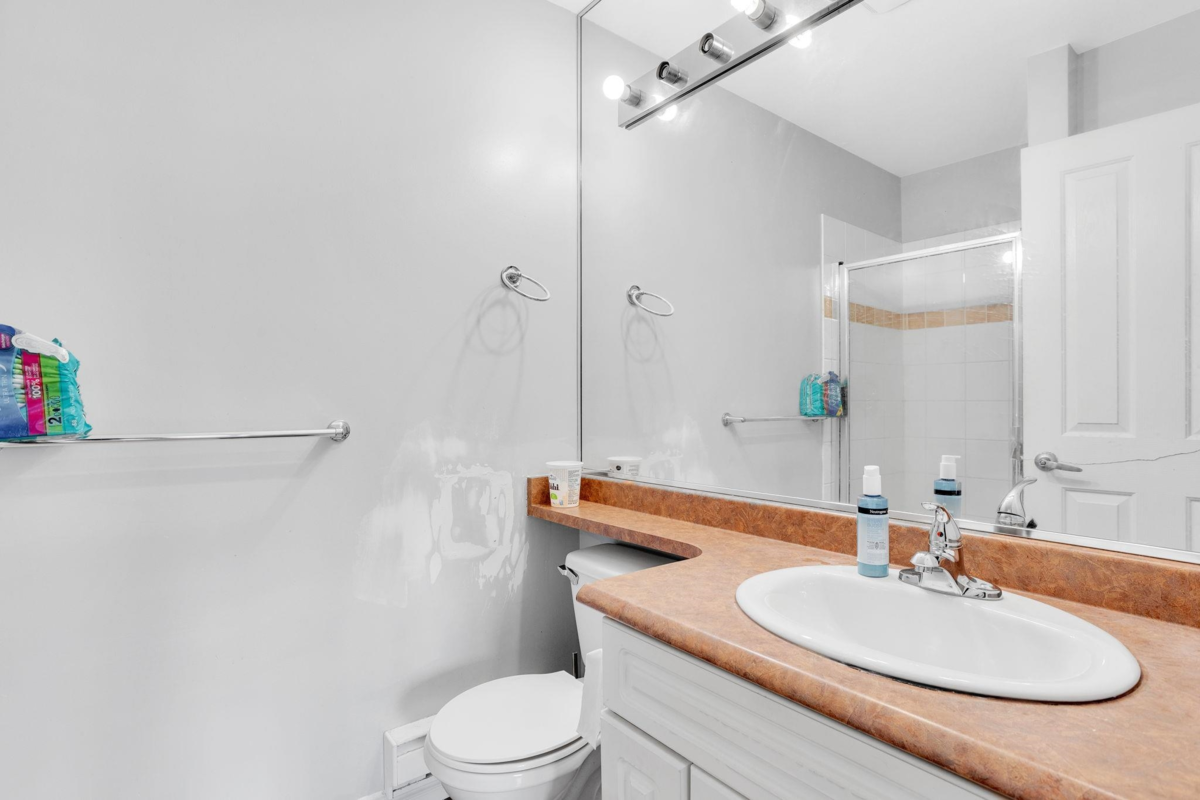 Loft / Bonus Room Photo of 25 7250 144 Street, Surrey, BC