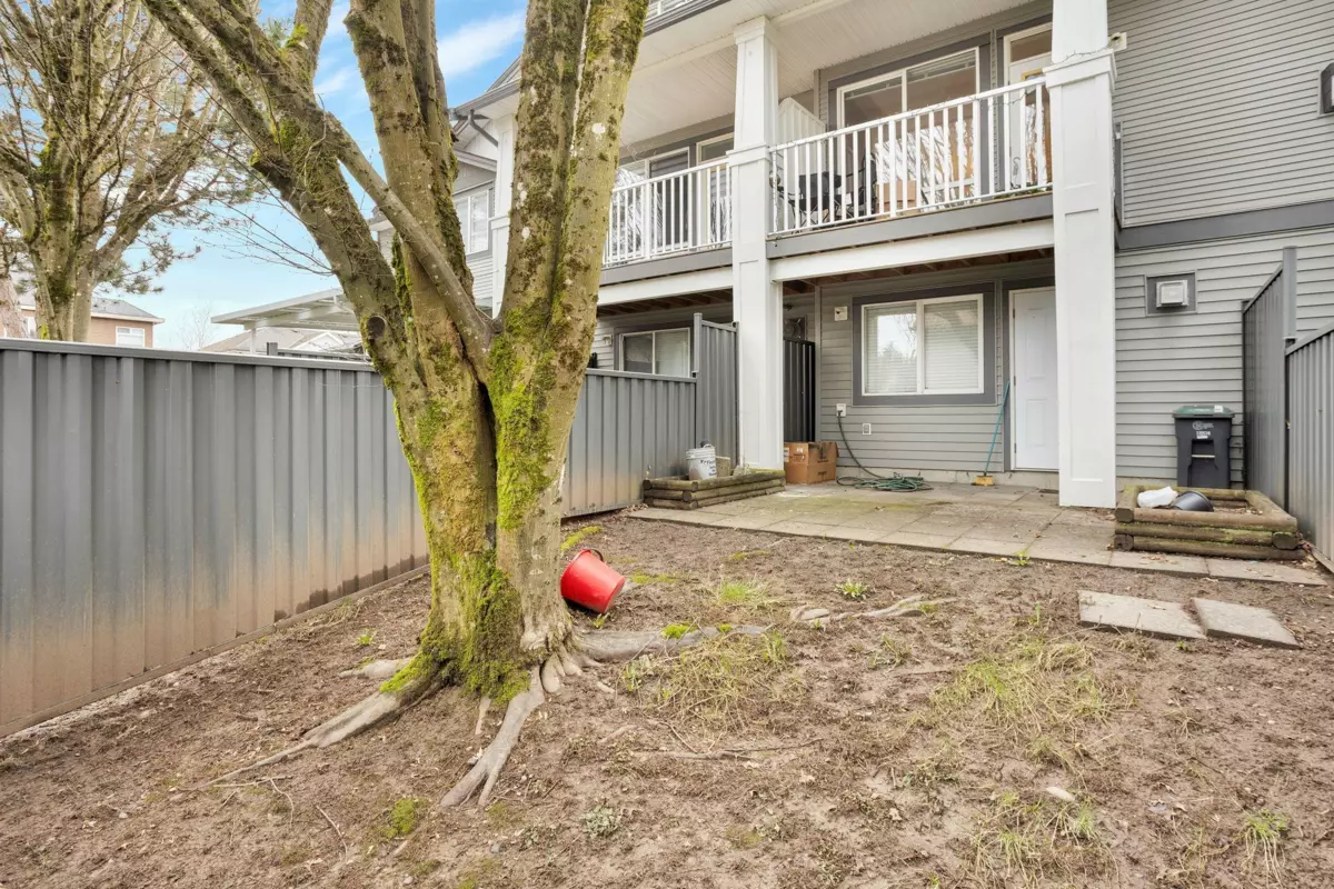 Staircase Photo of 25 7250 144 Street, Surrey, BC