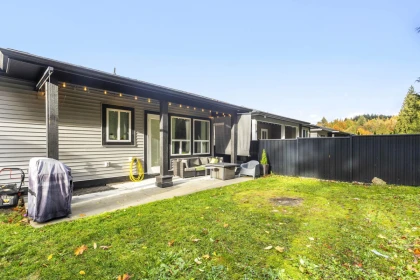 Outdoor Kitchen Photo of 33908 Tooley Place, Mission, BC