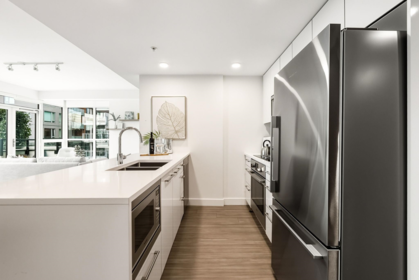 Primary Bathroom Photo of 372 438 W King Edward Avenue, Vancouver, BC