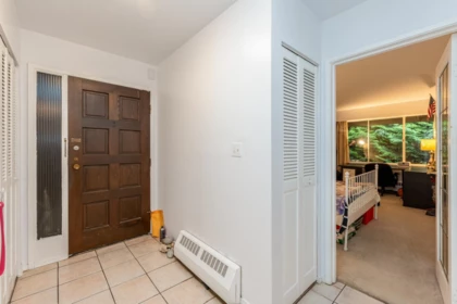 312 235 Keith Road, West Vancouver, BC