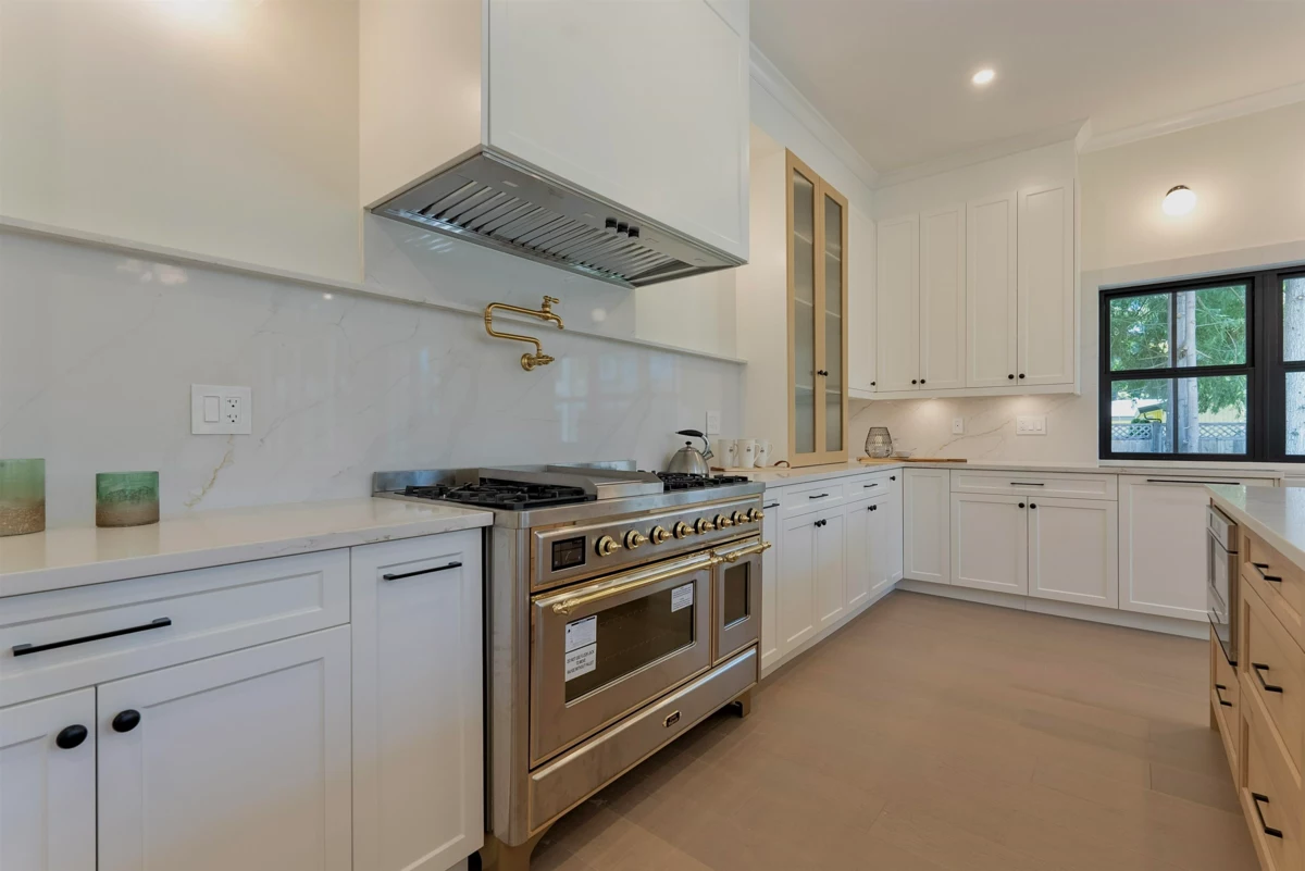 Kitchen Photo of 3788 207b Street, Langley, BC