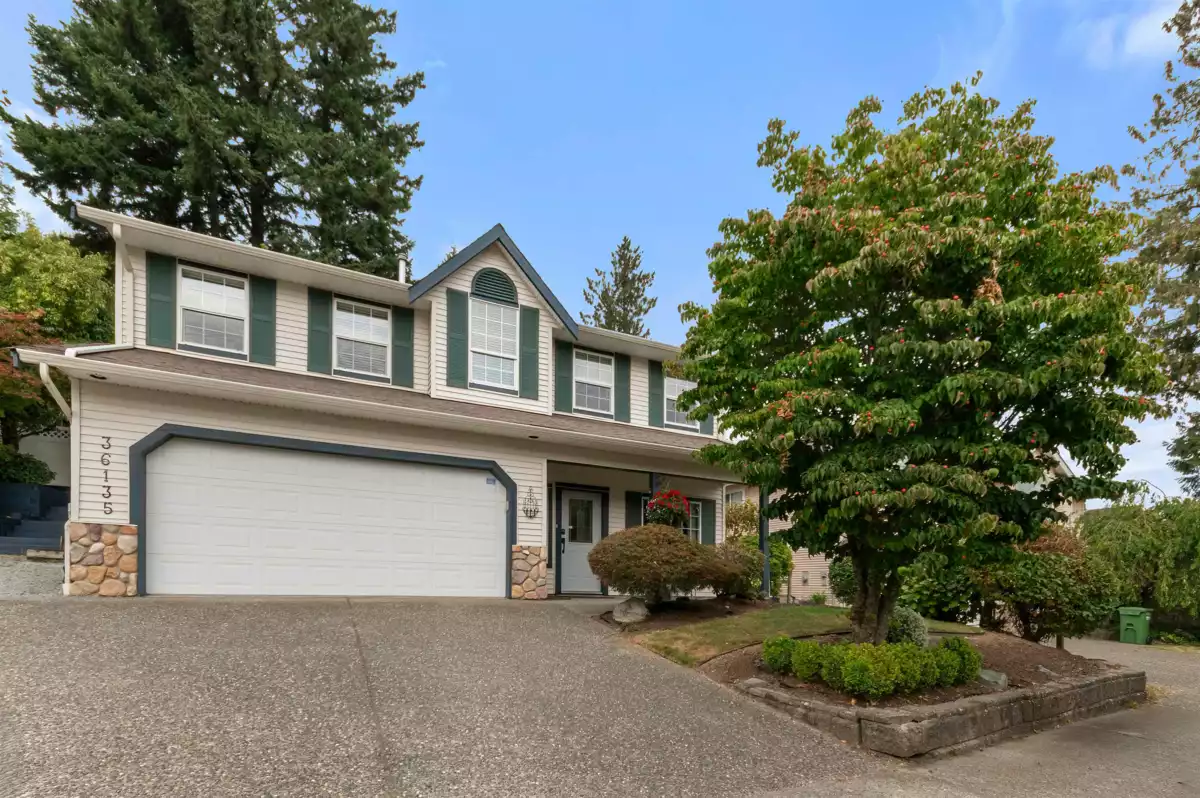 Exterior Front Photo of 36135 Marshall Road, Abbotsford, BC
