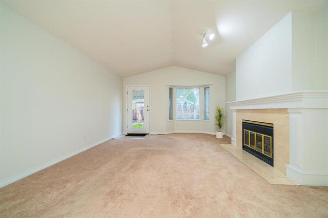 Pantry Photo of 11484 207 Street, Maple Ridge, BC