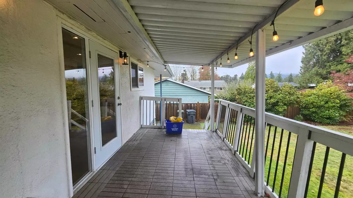 Garden / Landscaping Photo of 845 Smith Avenue, Coquitlam, BC