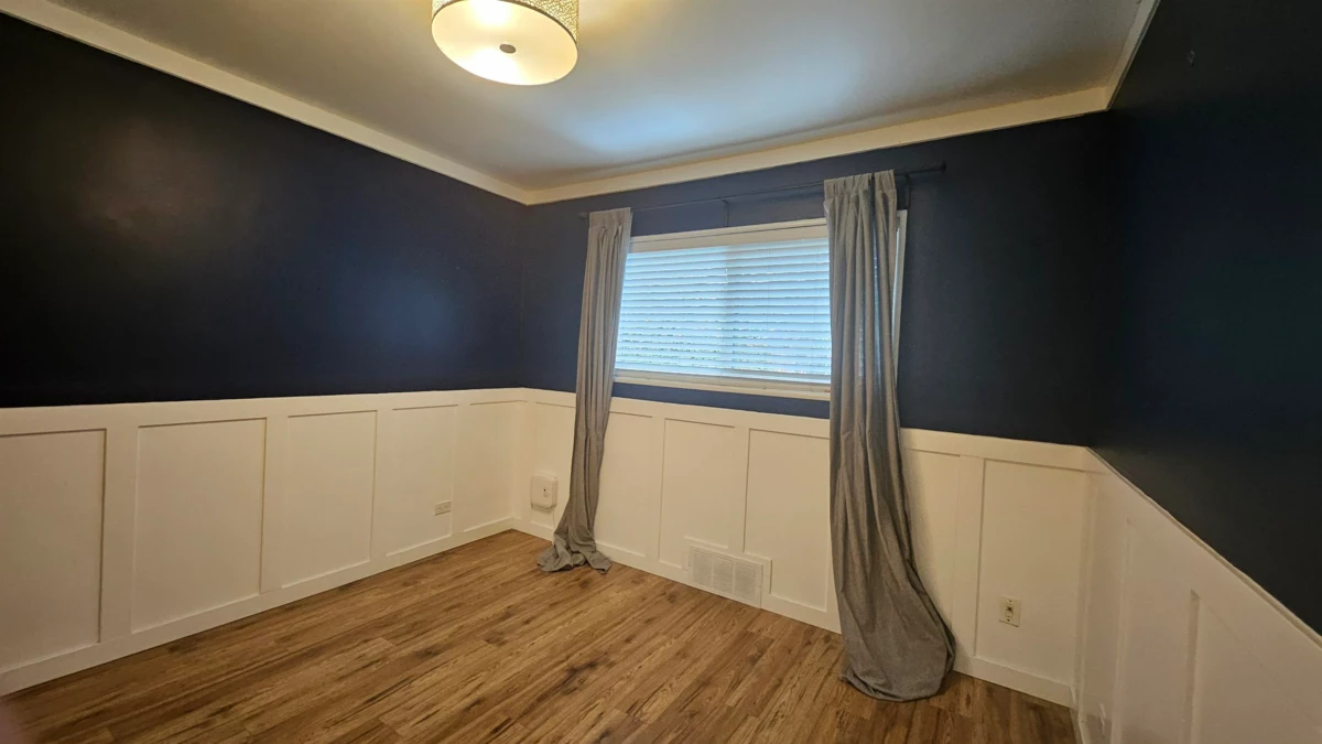 Guest Bathroom Photo of 845 Smith Avenue, Coquitlam, BC