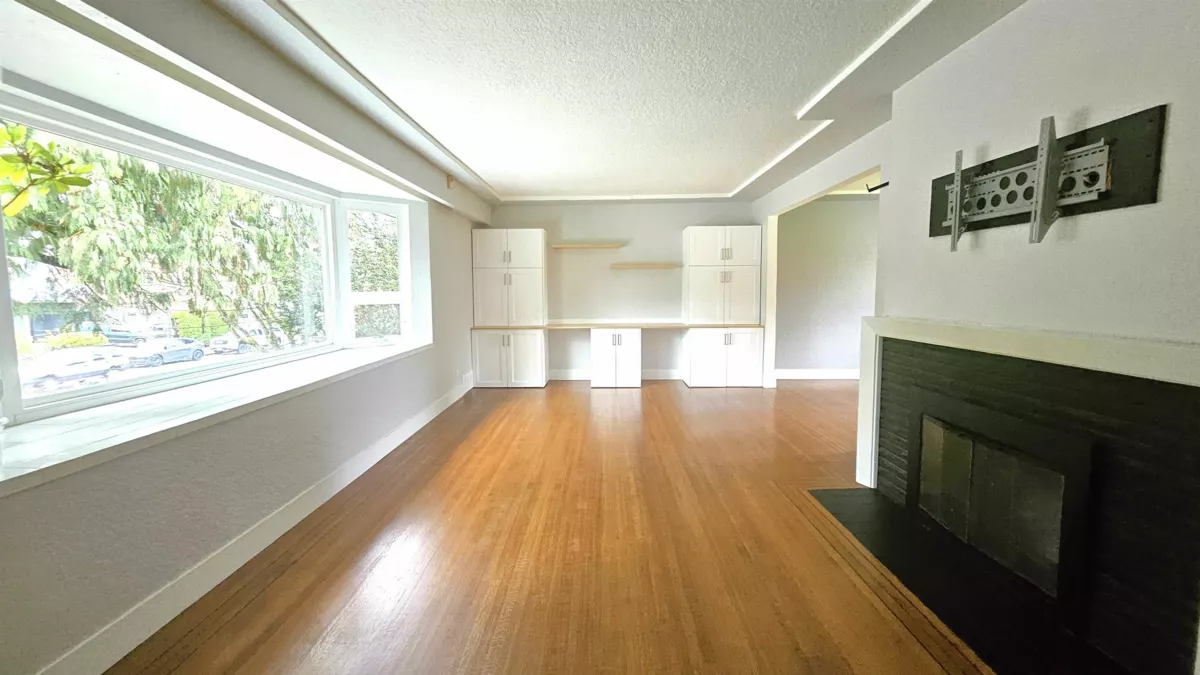 Living Room Photo of 845 Smith Avenue, Coquitlam, BC