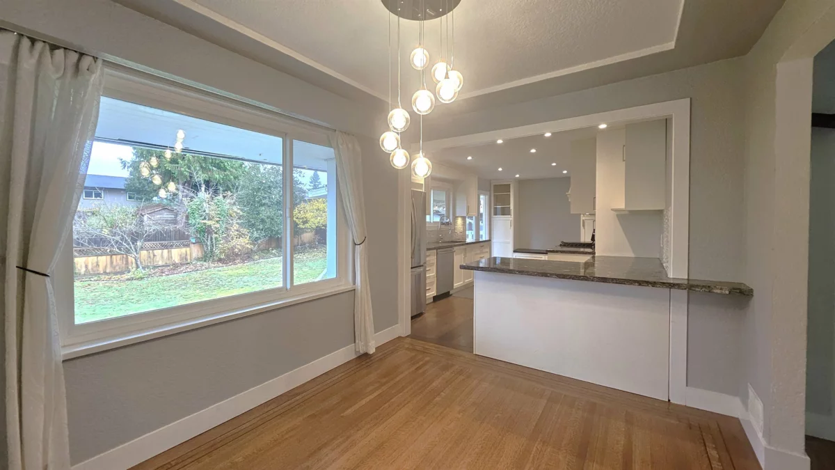 Primary Bathroom Photo of 845 Smith Avenue, Coquitlam, BC