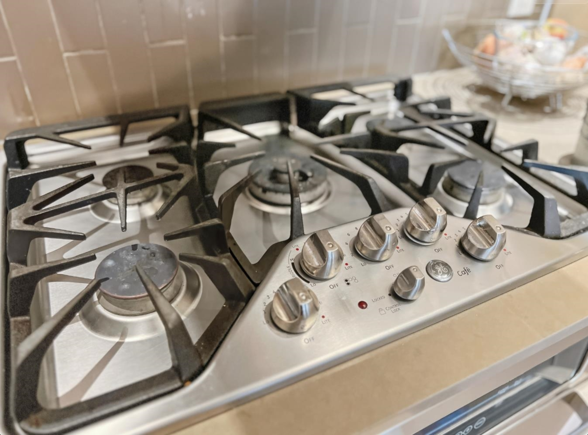 Kitchen Photo of 104 260 Salter Street, New Westminster, BC