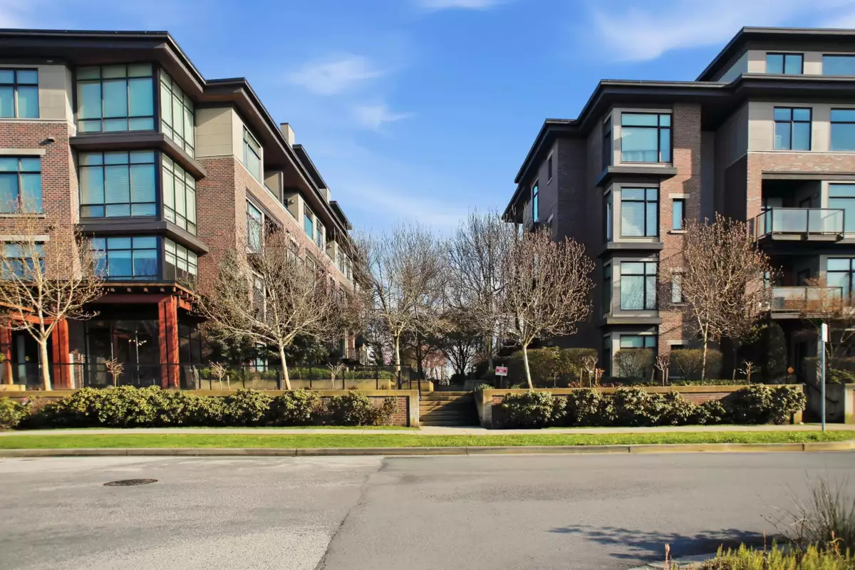 Outdoor Kitchen Photo of 104 260 Salter Street, New Westminster, BC