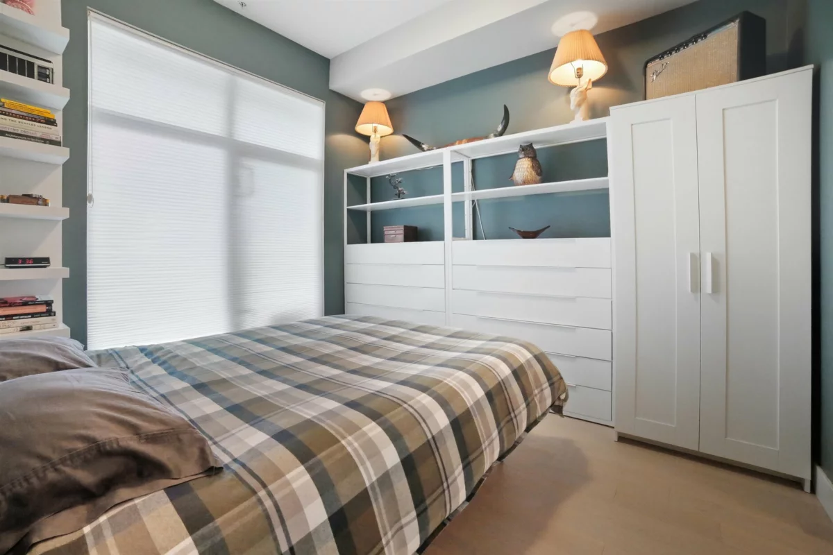 Powder Room Photo of 104 260 Salter Street, New Westminster, BC