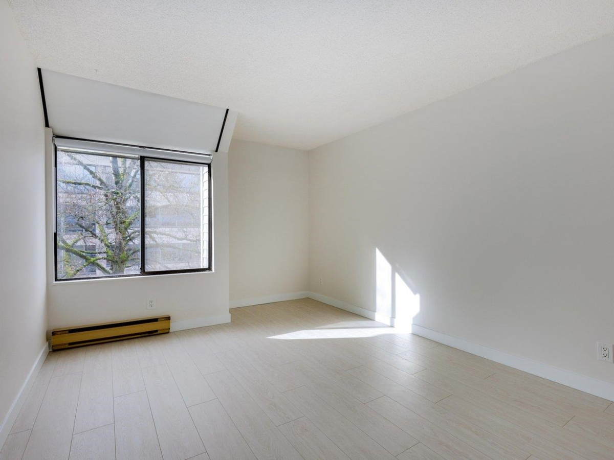 Bedroom 4 Photo of 306 8400 Ackroyd Road, Richmond, BC