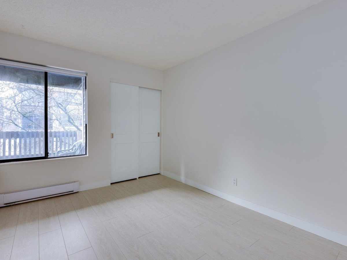 Entry Foyer Photo of 306 8400 Ackroyd Road, Richmond, BC